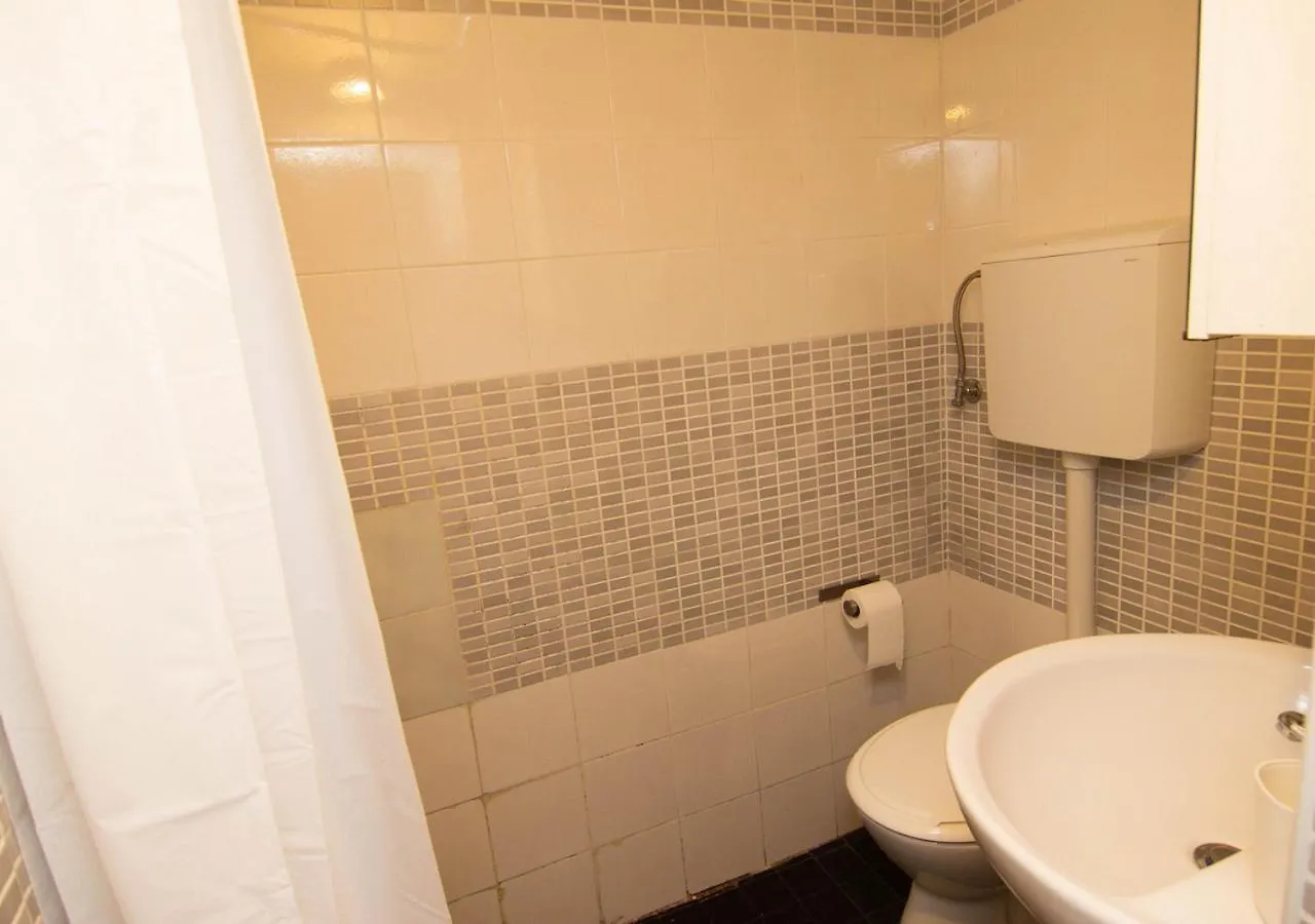 Apartment Central Studio Pisa Italy
