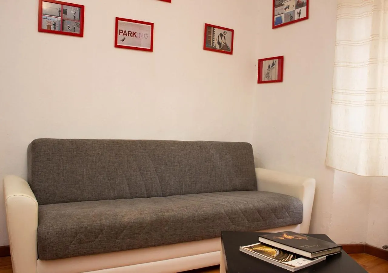 Central Studio Pisa Apartment